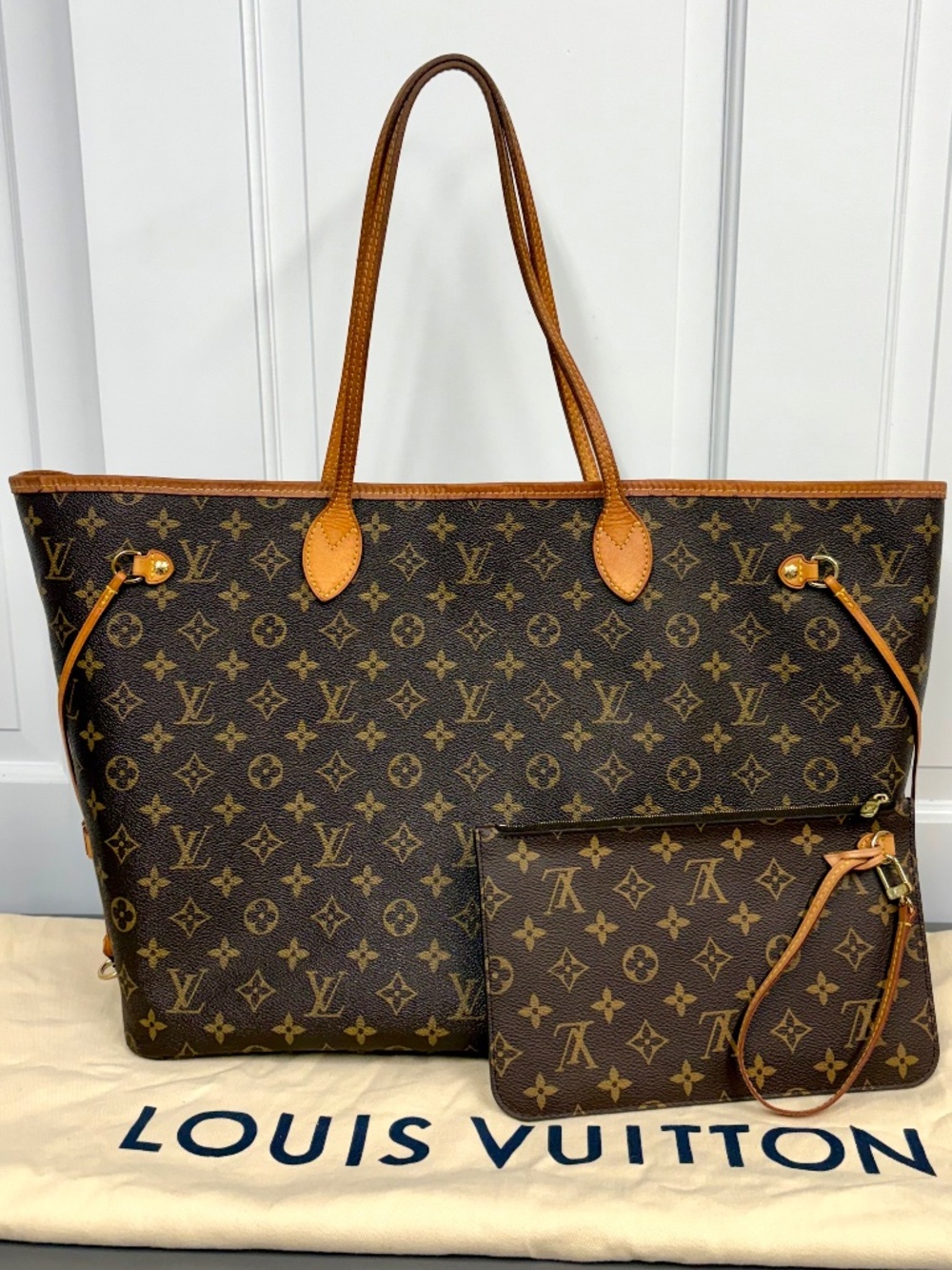 Louis Vuitton Monogram Neverfull GM Tote W/Pouch